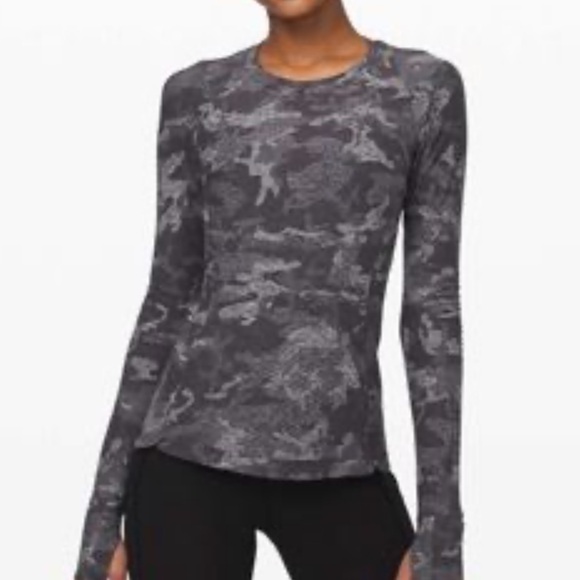 ** ๐ Lululemon Runderful Long Sleeve Incognito Camo - Picture 1 of 7